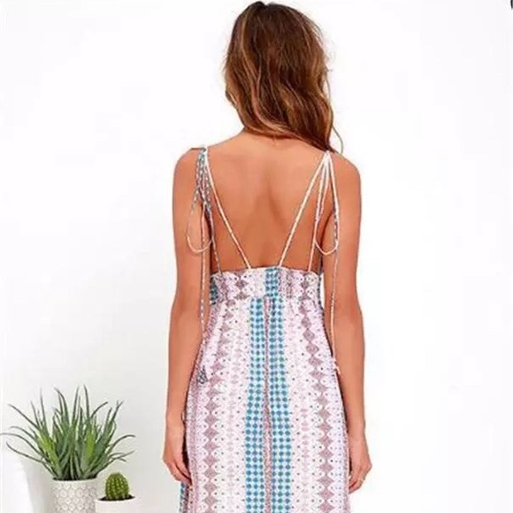 Adjustable Spaghetti Strap Triangle Top Maxi Dress - Picture 3 of 8